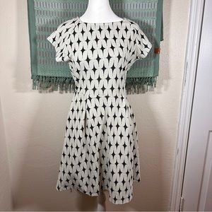 Renee C | Geometric print skater dress